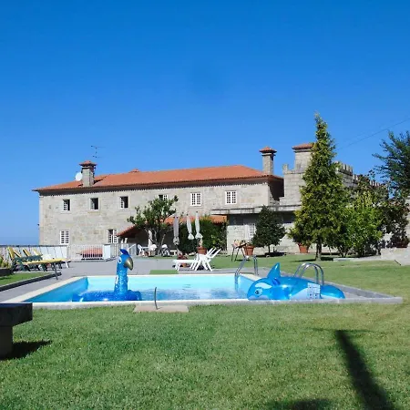 6 Bedrooms With Private Pool Enclosed Garden And Wifi At *