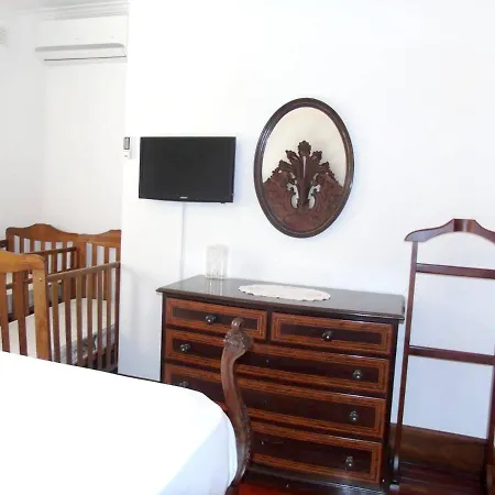6 Bedrooms With Private Pool Enclosed Garden And Wifi At Willa