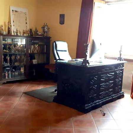 Willa 6 Bedrooms With Private Pool Enclosed Garden And Wifi At *